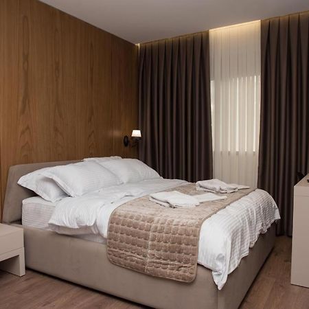 Vila Muslli Korce Ngoại thất bức ảnh
