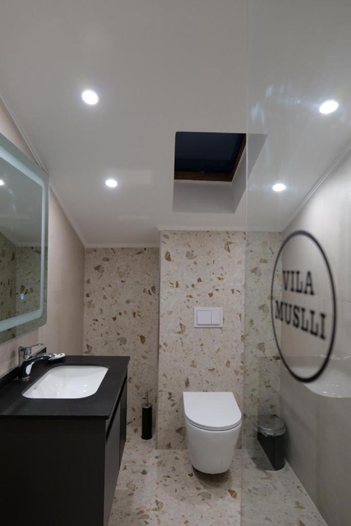Vila Muslli Korce Ngoại thất bức ảnh